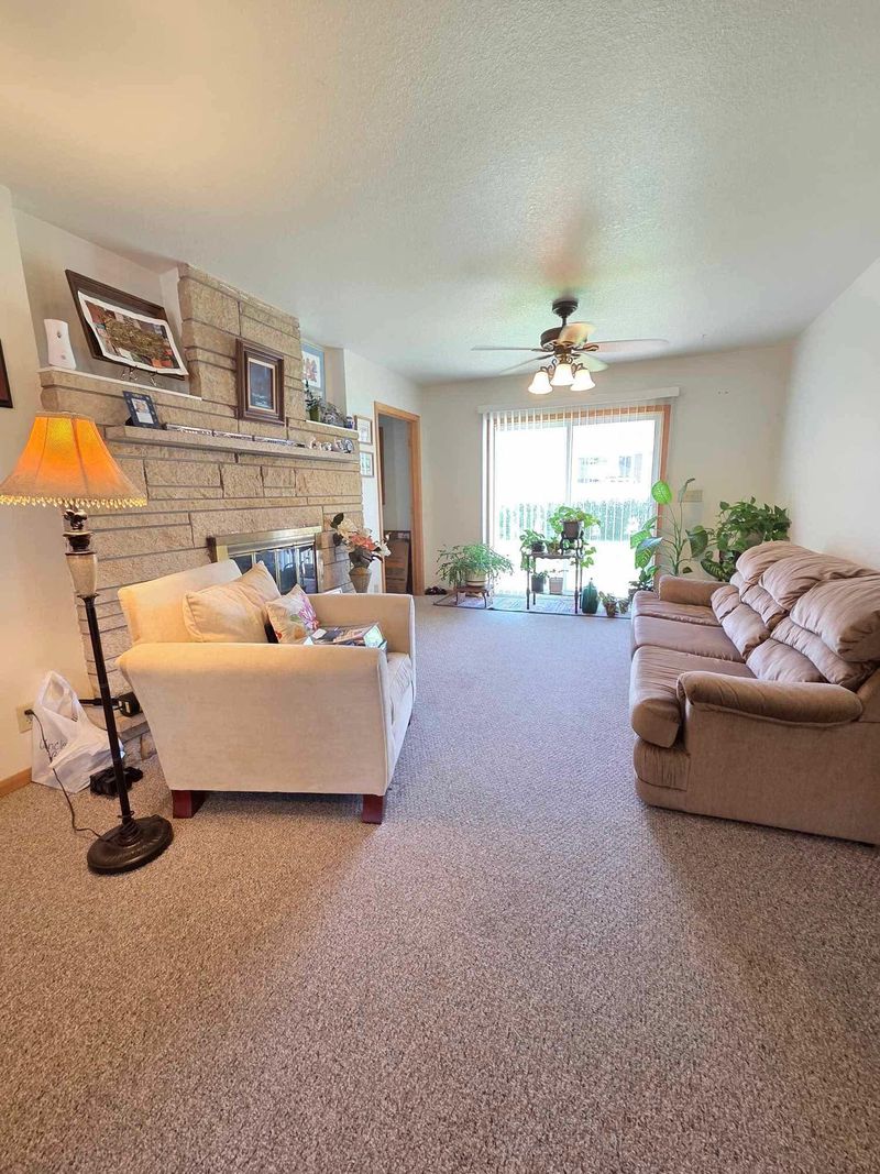 313 Saehler Dr, Minnesota City, MN 55959