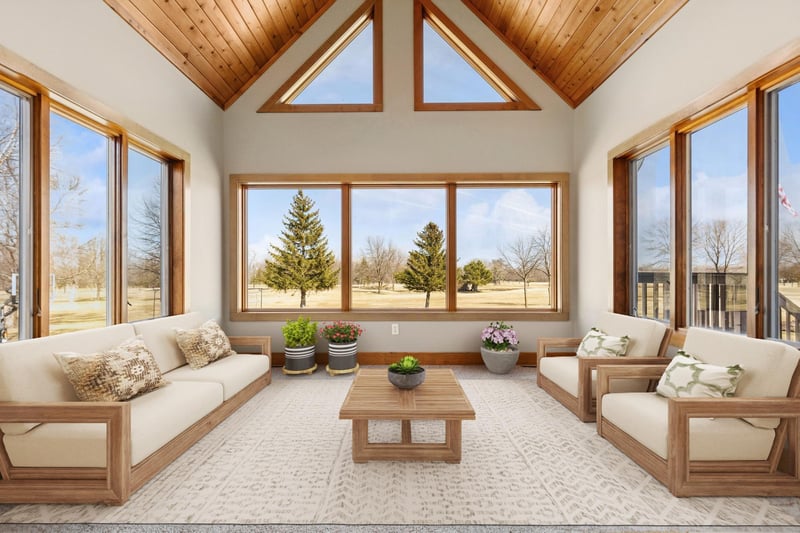 206 Fairway Cir, Glencoe, MN 55336