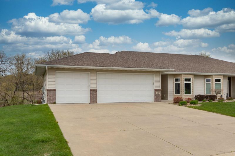 1957 Alder Ln NW, Rochester, MN 55901