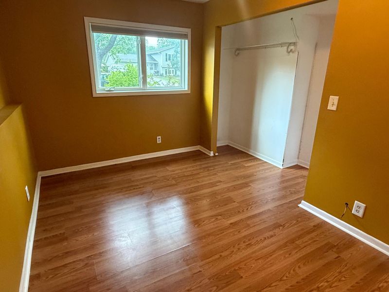 8935 72nd St S, Cottage Grove, MN 55016