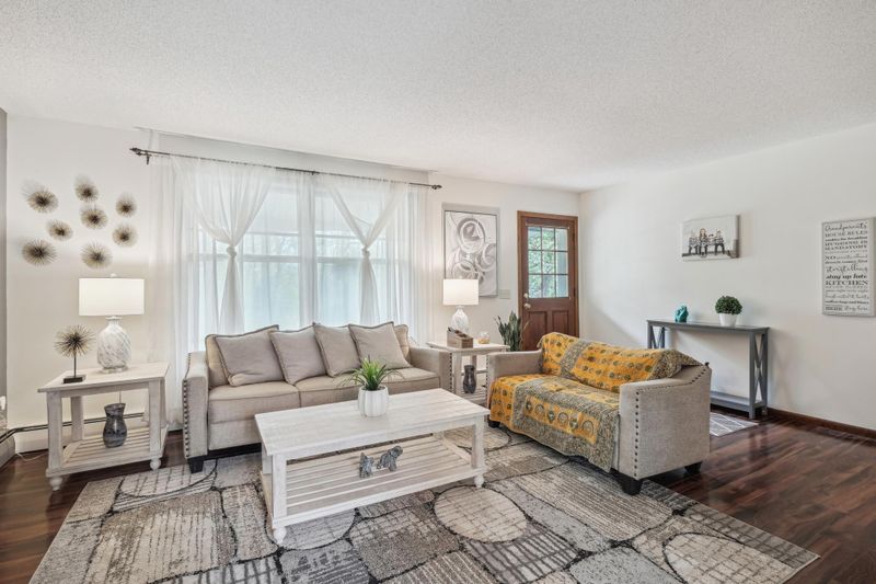 20145 Excelsior Blvd, Excelsior, MN 55331