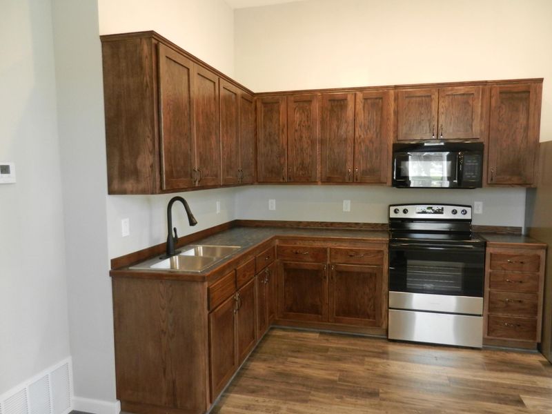 316 Degraff Ave, Swanville, MN 56382