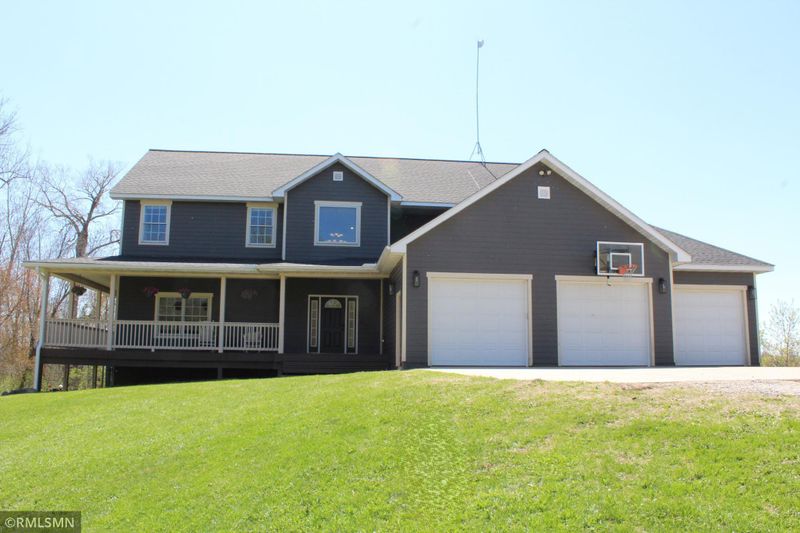 74743 240th St, Dassel, MN 55325