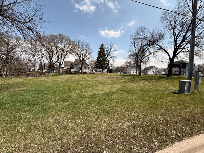 00000 Paul, Appleton, MN 56208