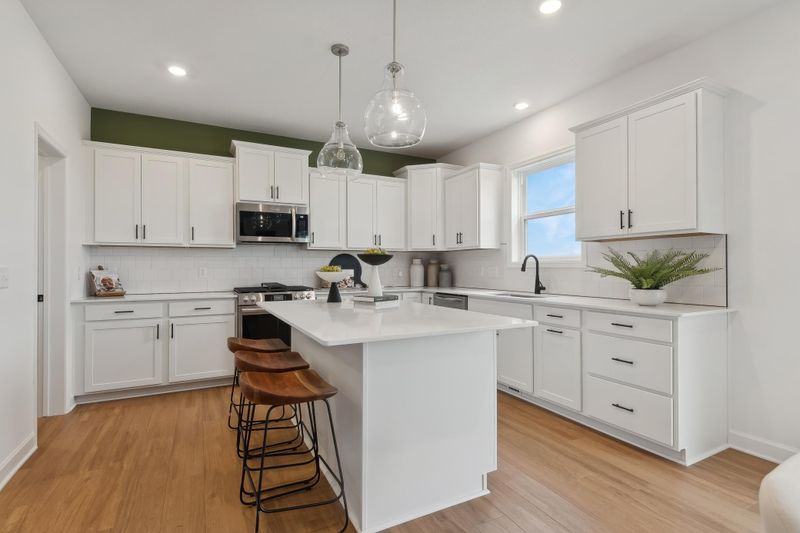 7580 Norway Ln, Lino Lakes, MN 55038
