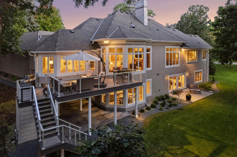 2454 Crowne Hill Rd, Minnetonka, MN 55305