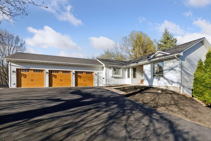 11275 190th Ave NW, Elk River, MN 55330