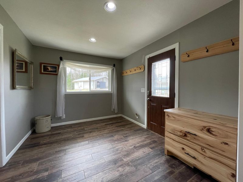 1800 Island View Dr, Bemidji, MN 56601