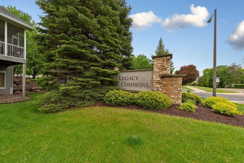 1102 Shumway Ct, Faribault, MN 55021