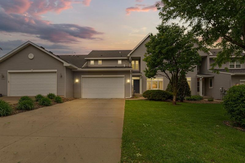 1102 Shumway Ct, Faribault, MN 55021