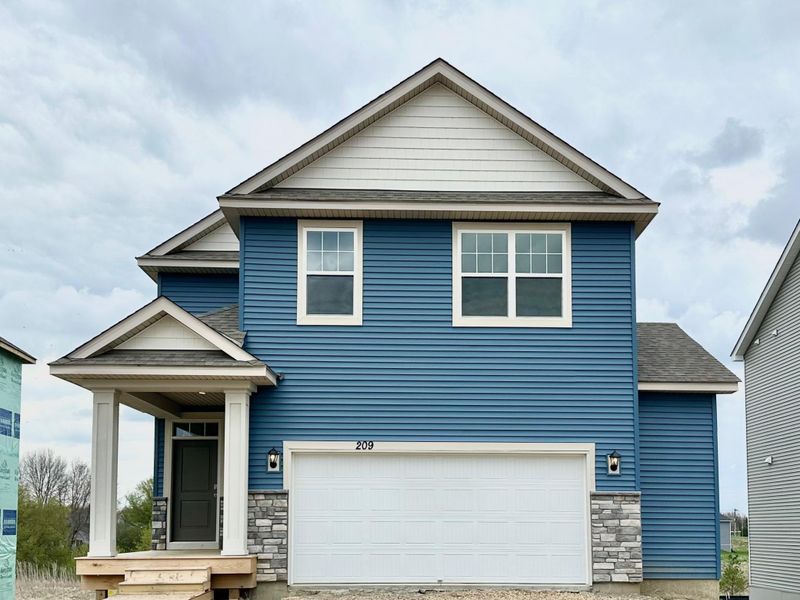 209 Snowdrop Trl, Waconia, MN 55387
