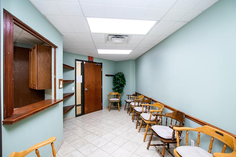 720 Century Ave SW #104, Hutchinson, MN 55350