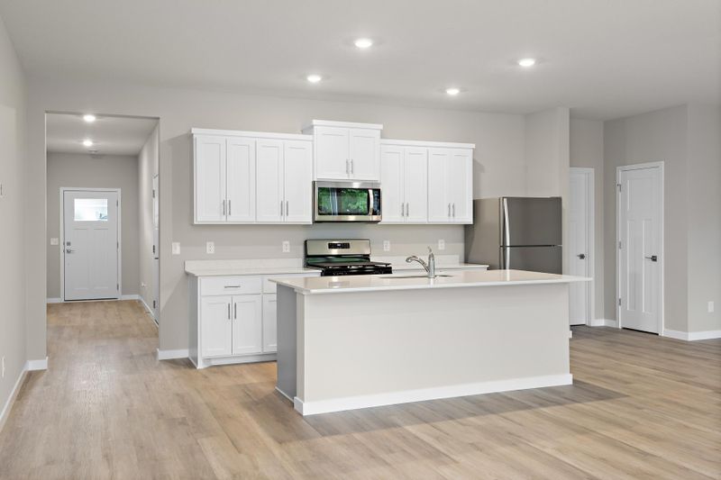 687 Aspen Ln, Montrose, MN 55363