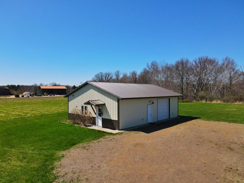 145 Caudy Dr, Clayton, WI 54004
