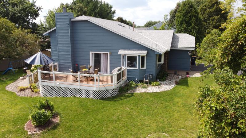 5634 142nd St W, Apple Valley, MN 55124