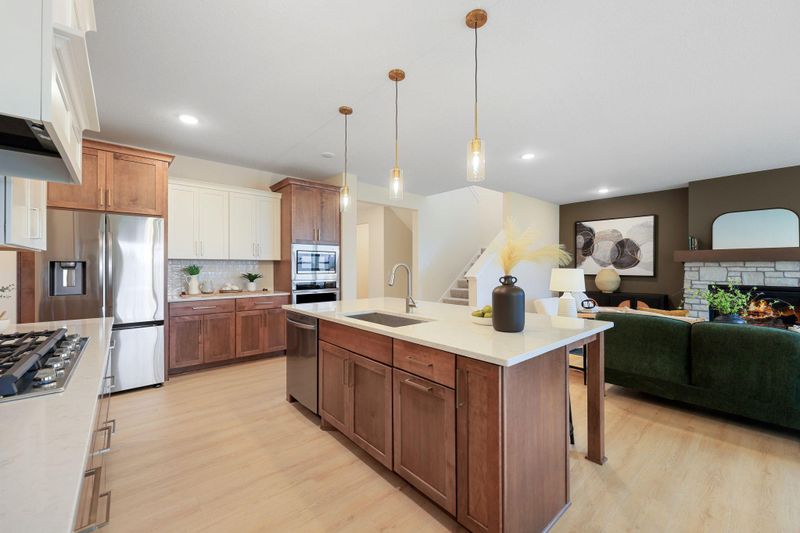 12800 Stutz Ct NE, Blaine, MN 55449