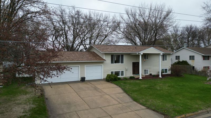 308 16th Ave SW, Austin, MN 55912