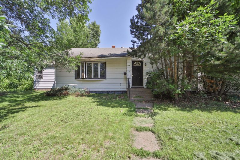 203 E Main St, Crosby, MN 56441