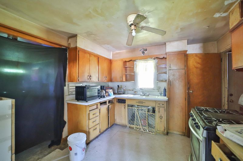 203 E Main St, Crosby, MN 56441
