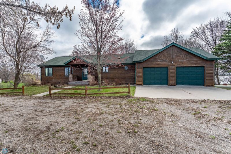 23898 324th Ave, Underwood, MN 56586