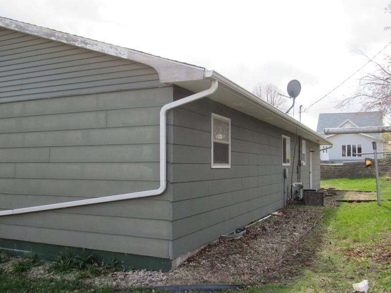 420 Carlton Ave, Chandler, MN 56122
