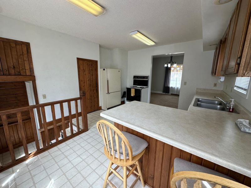 209 N 10th St, Kerkhoven, MN 56252