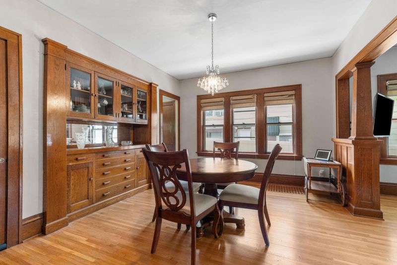 1520 Randolph Ave, Saint Paul, MN 55105