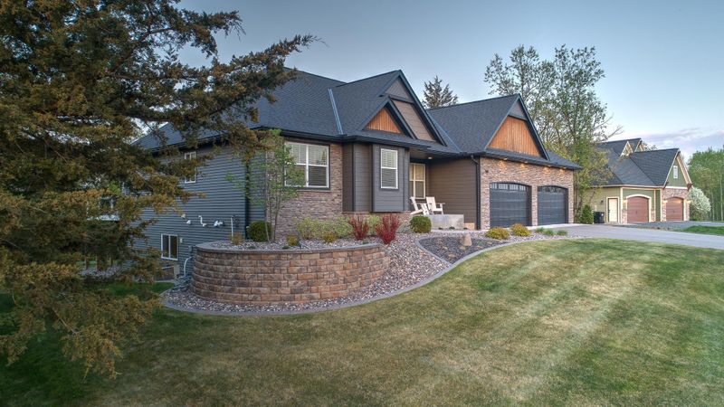17017 Dakota St NW, Andover, MN 55304