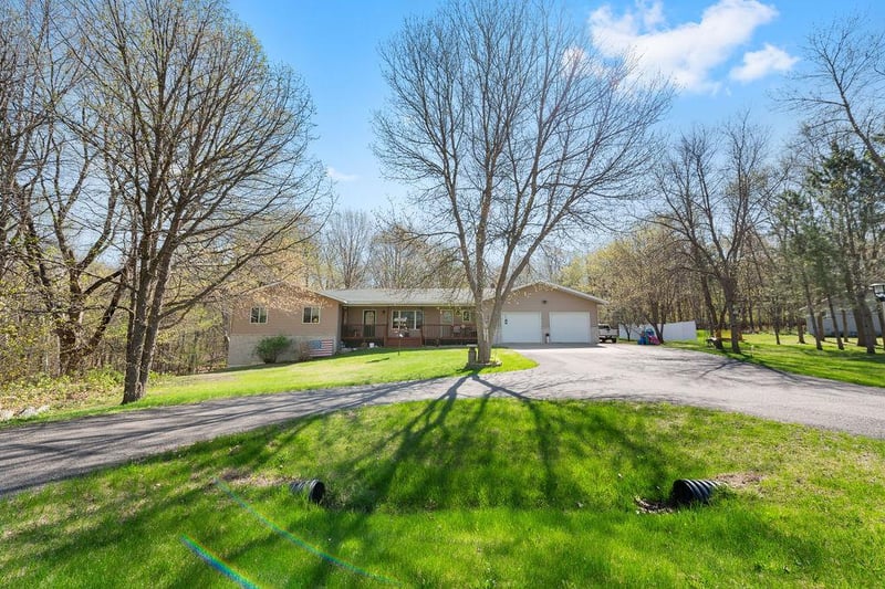 20 Forest Hill Ln, Swanville, MN 56382