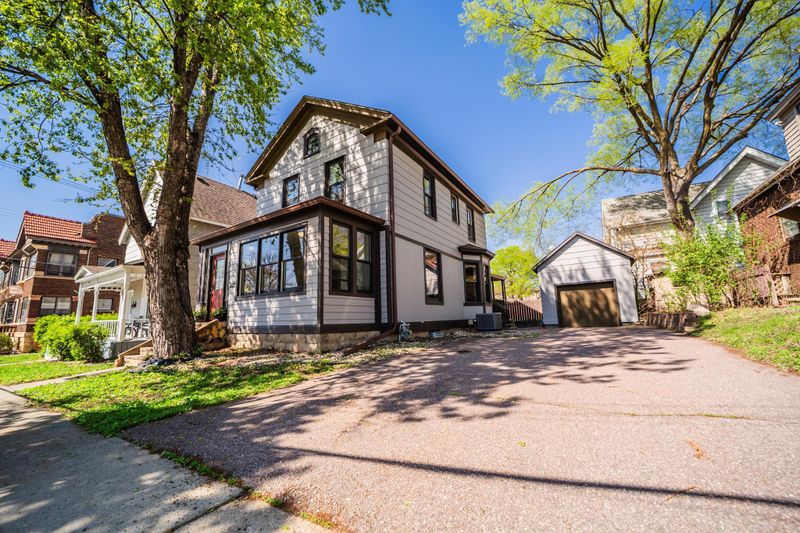 322 E Plum St, Mankato, MN 56001