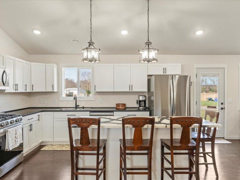 17157 Yellow Brick Rd, Brainerd, MN 56401