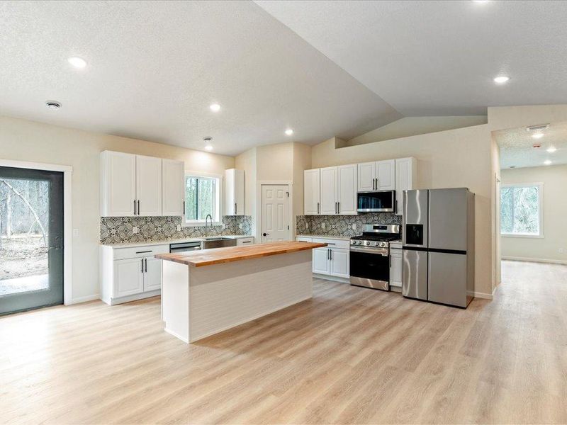 5678 Square Cir, Brainerd, MN 56401