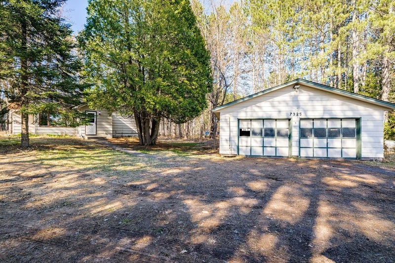7325 Highway 2, Saginaw, MN 55779