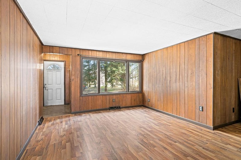 7325 Highway 2, Saginaw, MN 55779