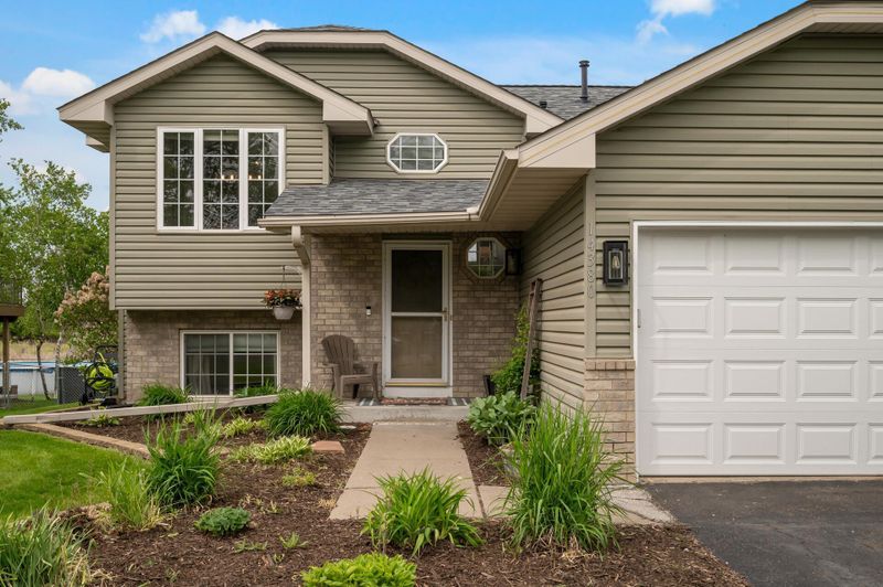 14380 Geneva Ave N, Hugo, MN 55038