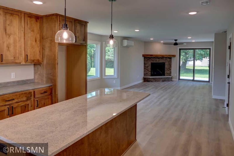622 Pondhurst Dr, Amery, WI 54001