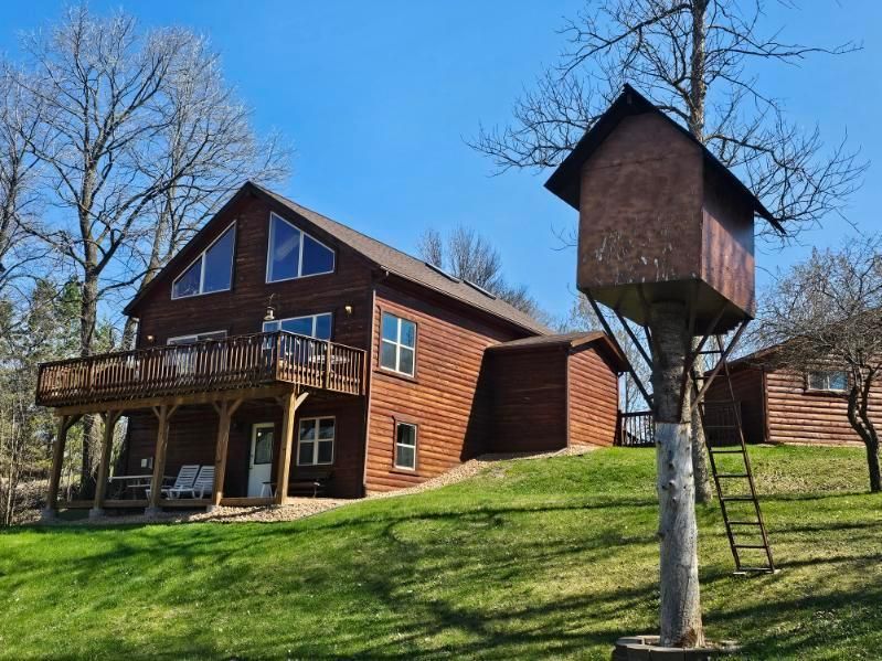 19319 Elsie Way NW, Bemidji, MN 56601
