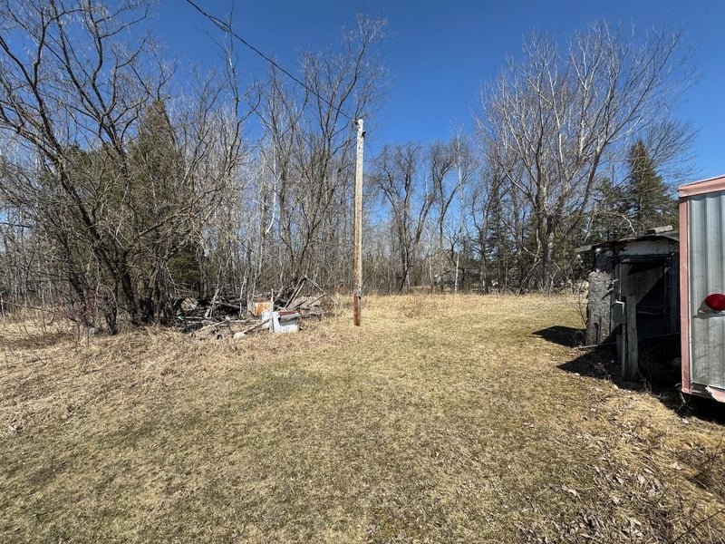 467 Elm St NW, Tenstrike, MN 56683