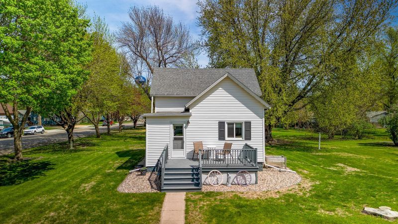 501 Central Ave S, Mapleton, MN 56065