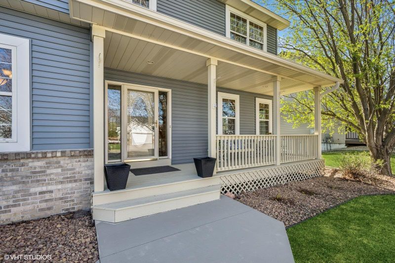 13984 Starlite Dr, Rogers, MN 55374