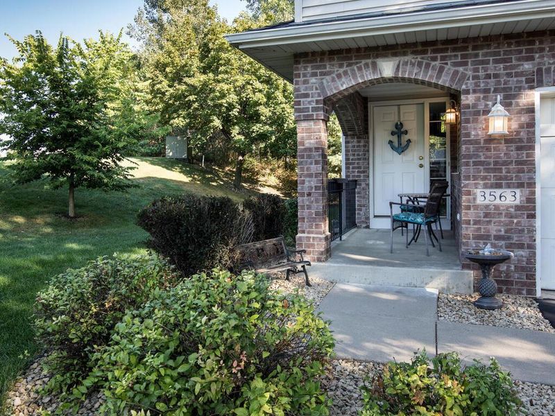 3563 Fox Tail Trl NW, Prior Lake, MN 55372