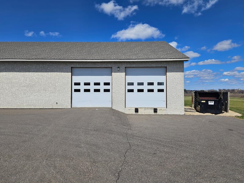 9310 Parrish Ave NE, Elk River, MN 55330