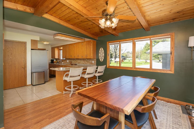 36 Blakely Ct NW, Oronoco, MN 55960