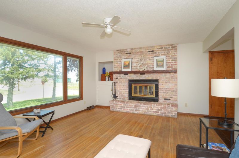 6301 61st Ave N, Crystal, MN 55428