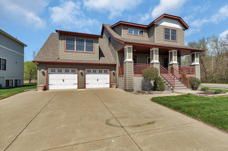 1901 11th St N, Sartell, MN 56377