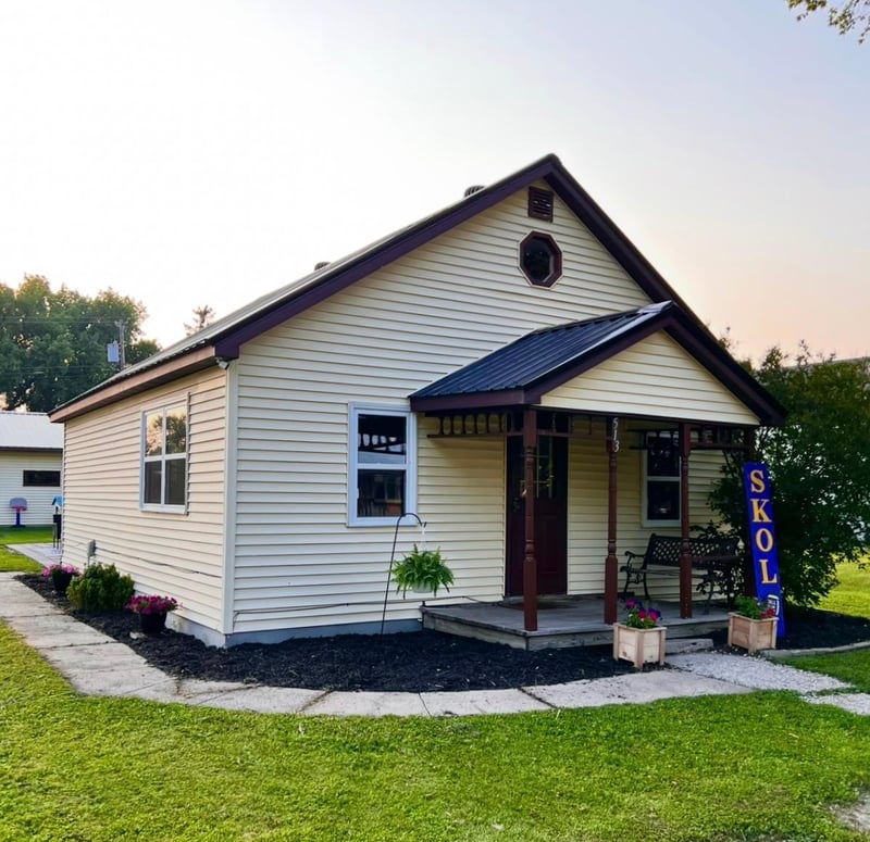513 Water Ave N, Saint Hilaire, MN 56754