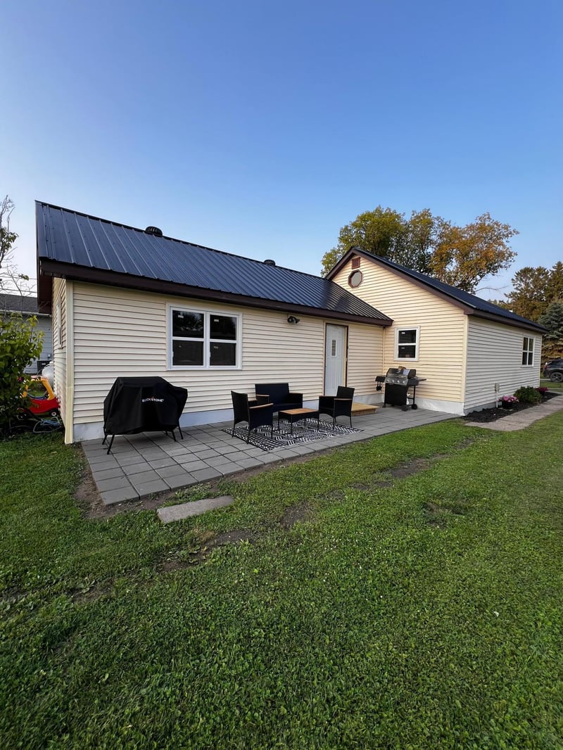 513 Water Ave N, Saint Hilaire, MN 56754