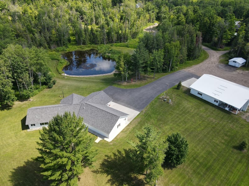 27722 Mallum Dr, Bovey, MN 55709