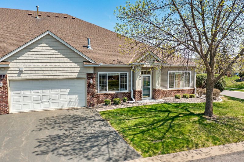 17606 38th Ave N, Plymouth, MN 55446