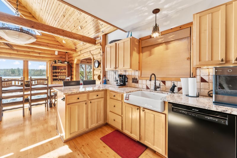 19918 Edgewater Rd, Pine City, MN 55063